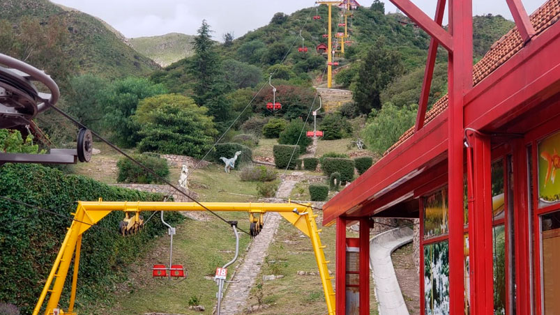 Aerosilla Los Cocos, vistas únicas del Valle de Punilla desde las sierras